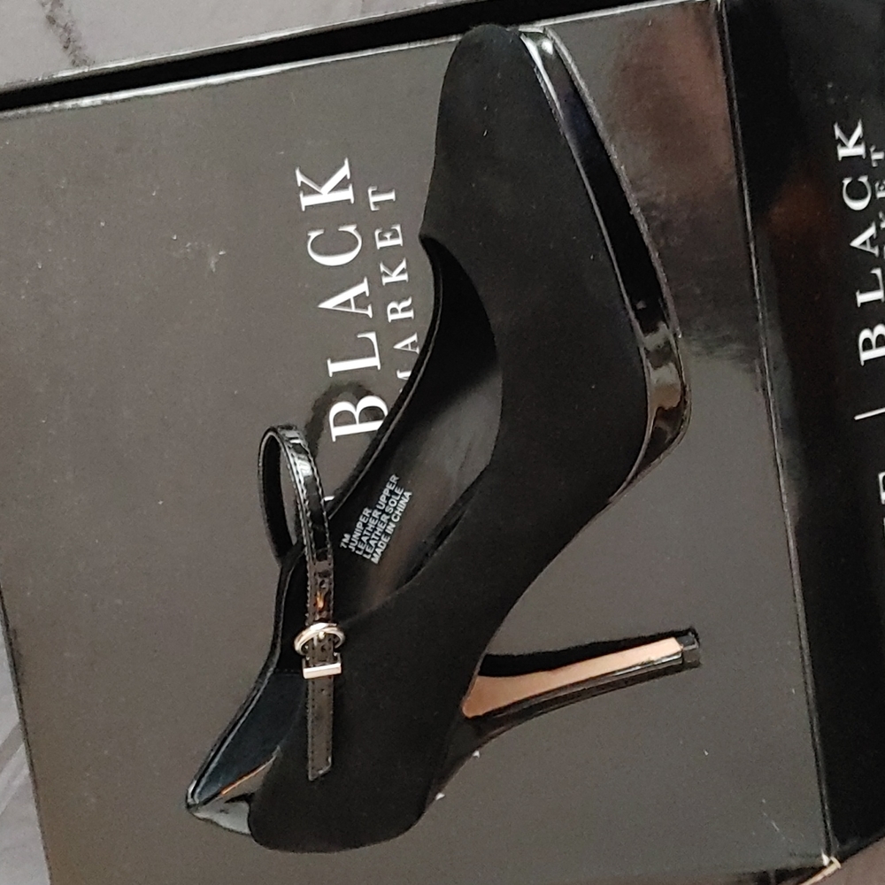 WHBM Black Juniper Heels